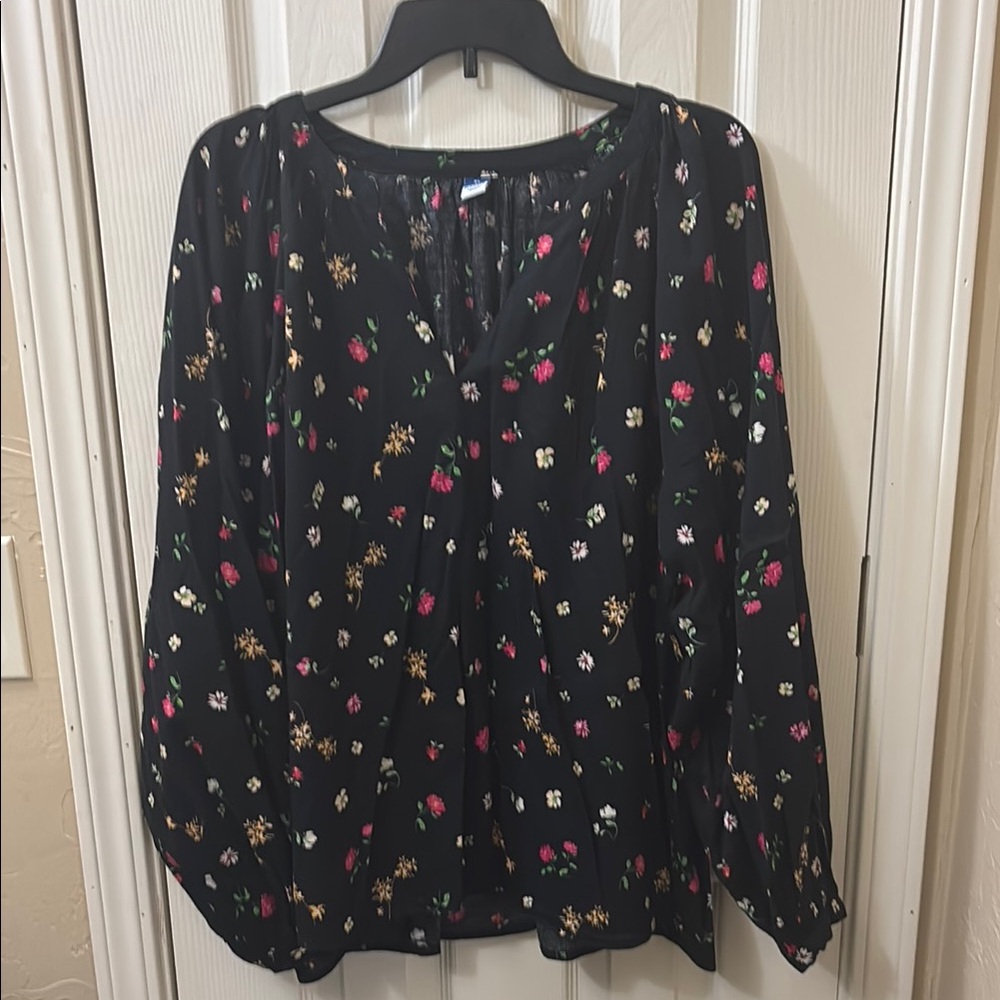 Floral Black Blouse